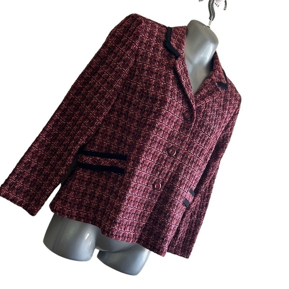 SAG Harbor Petite Blazer • Used • Size: 6P - Picture 2 of 8